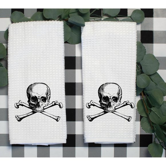 Tea Towels, Set of 2, Skull and Crossbones - Picture 2 of 3